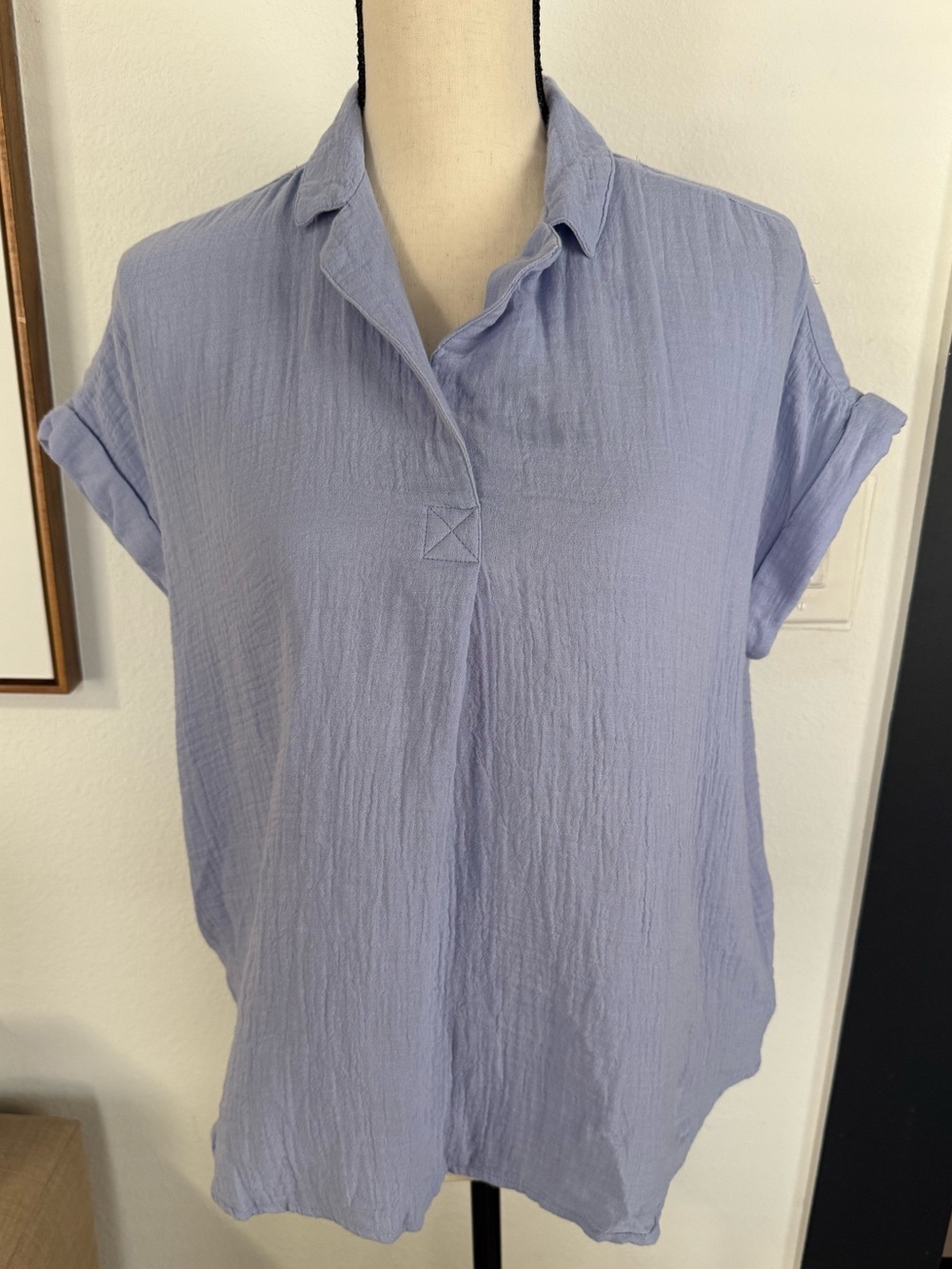 NWT BeachLunchLounge Light Denim Gauze Top Size Small